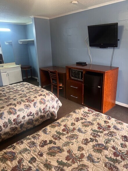 281 Highway 11 and 80, Meridian, MS à vendre - Photo du bâtiment - Image 3 de 5