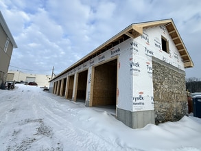 441 Clover Mill Rd, Exton, PA à louer Photo de construction- Image 2 de 3