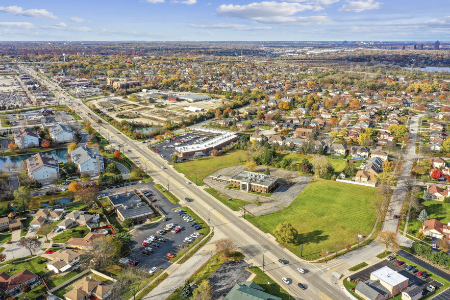 1100 W Lake St, Addison, IL à vendre - Photo principale - Image 1 de 1