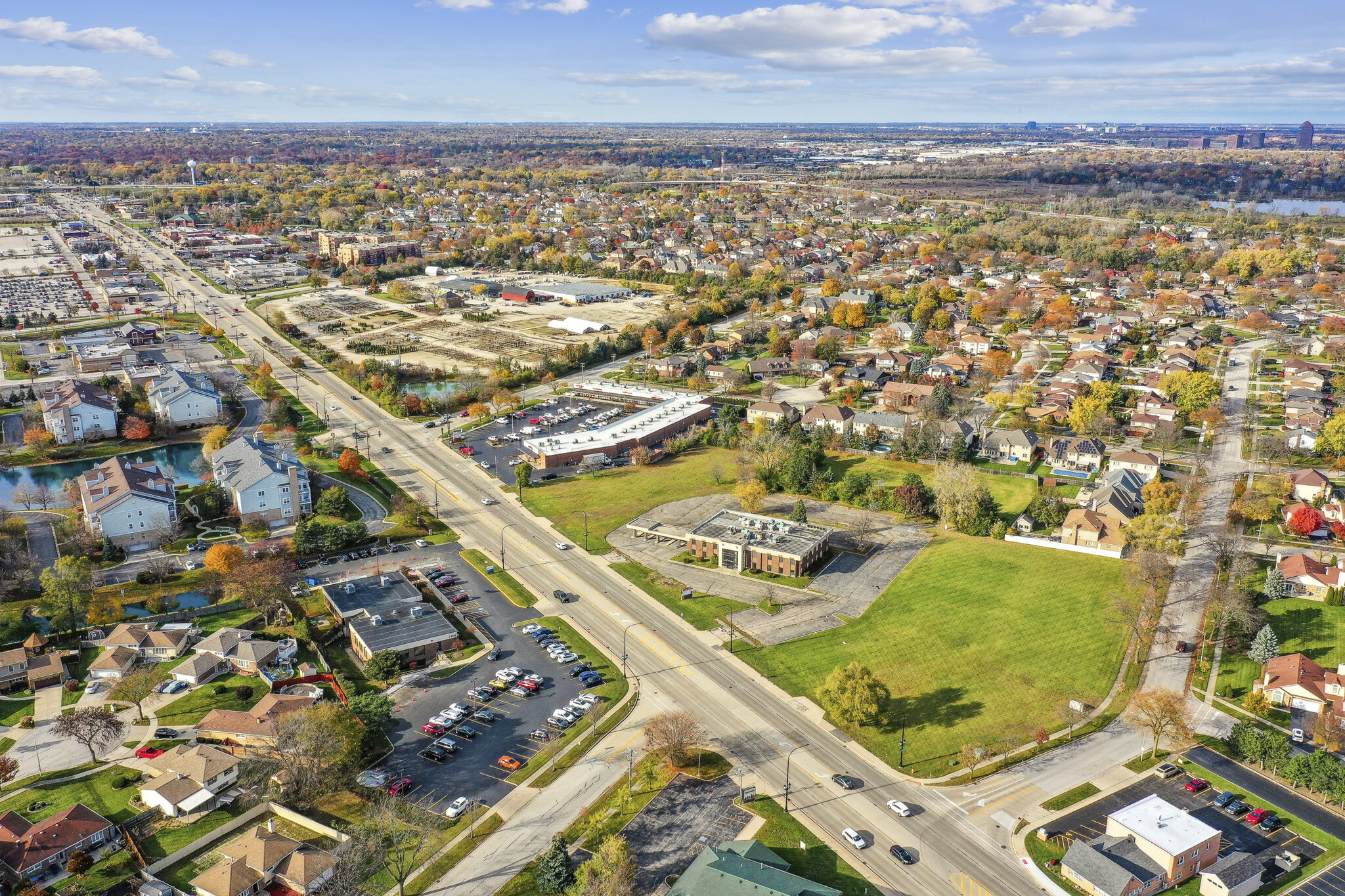 1100 W Lake St, Addison, IL for sale Primary Photo- Image 1 of 1