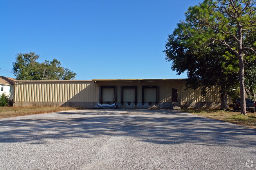 28-36 Tupelo Ave, Fort Walton Beach, FL à vendre - Photo du bâtiment - Image 2 de 2