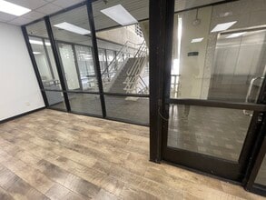 901 W Civic Center Dr, Santa Ana, CA for lease Interior Photo- Image 1 of 22