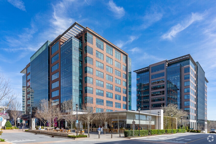 8000 Avalon Blvd, Alpharetta, GA for lease - Primary Photo - Image 1 of 27
