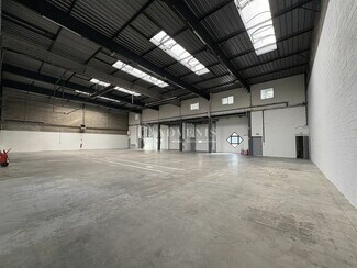 More details for 21 Avenue Georges Politzer, Trappes - Flex for Lease