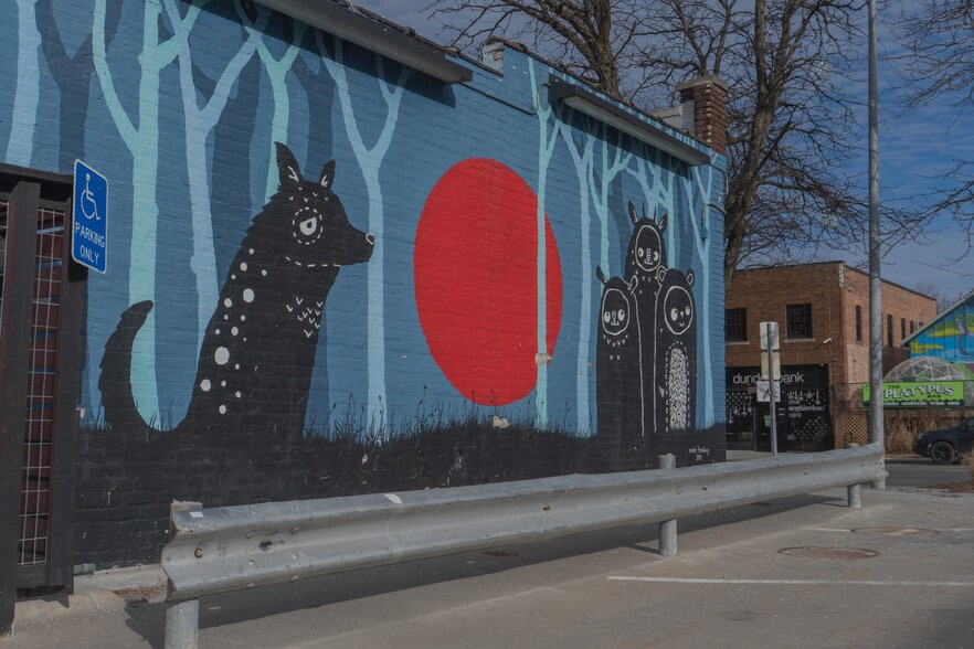 1410 S 13th St, Omaha, NE à louer - Photo du bâtiment - Image 3 de 17