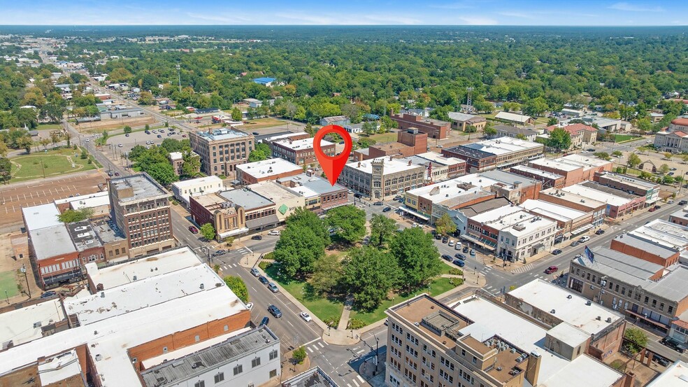 4 North Plz, Paris, TX à vendre - Photo du bâtiment - Image 3 de 16