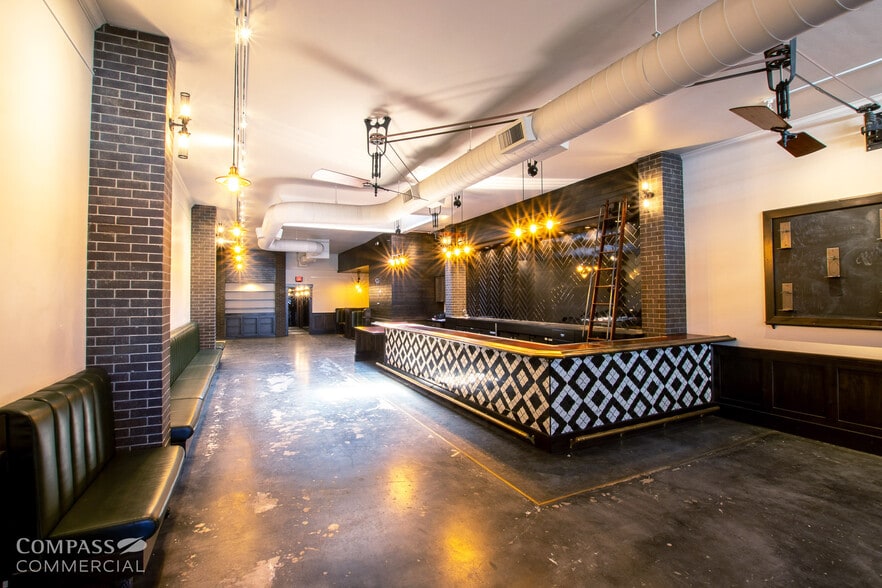 1024 NW Bond St, Bend, OR for lease - Building Photo - Image 3 of 15