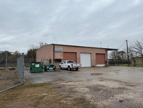 4725 Mercantile St, Beaumont, TX for lease Building Photo- Image 2 of 34