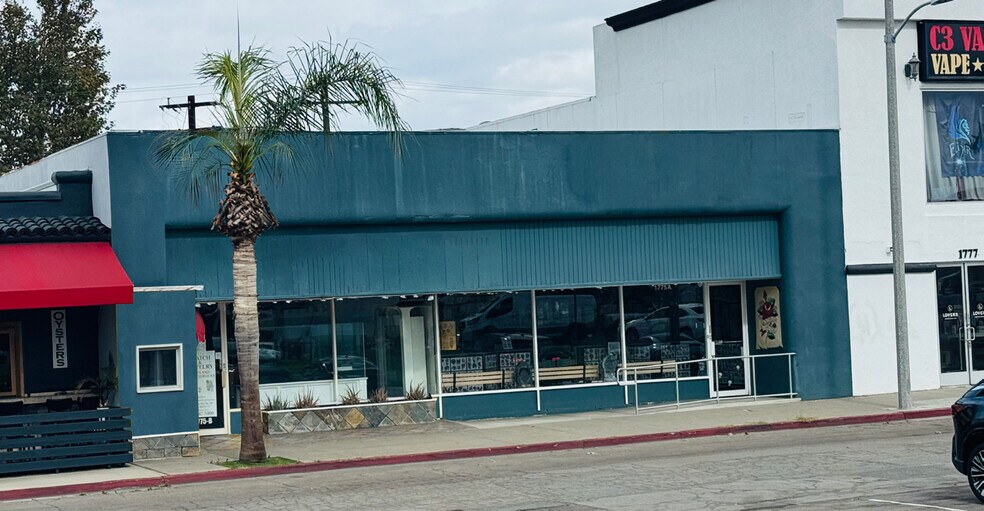 1775 Newport Blvd, Costa Mesa, CA à vendre - Photo du bâtiment - Image 2 de 6