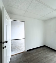 2026 Pioneer Pky W, Arlington, TX for lease Interior Photo- Image 2 of 4