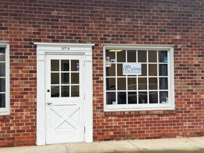 377 Gambrills Rd, Gambrills, MD for lease Building Photo- Image 1 of 1