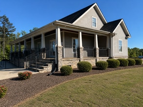 3570 Abbeville Hwy, Anderson, SC for lease Interior Photo- Image 1 of 8