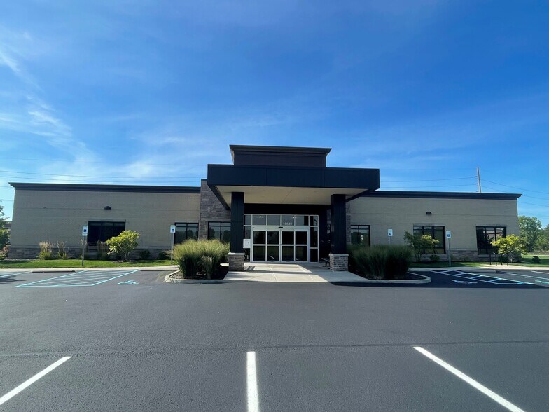 10649 Bennett Pky, Zionsville, IN à louer - Photo principale - Image 1 de 6