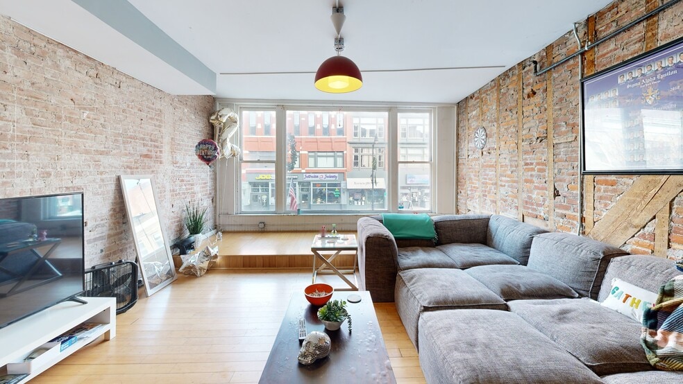 40 Court St, Binghamton, NY à vendre - Numérisation 3D de Matterport - Image 3 de 3