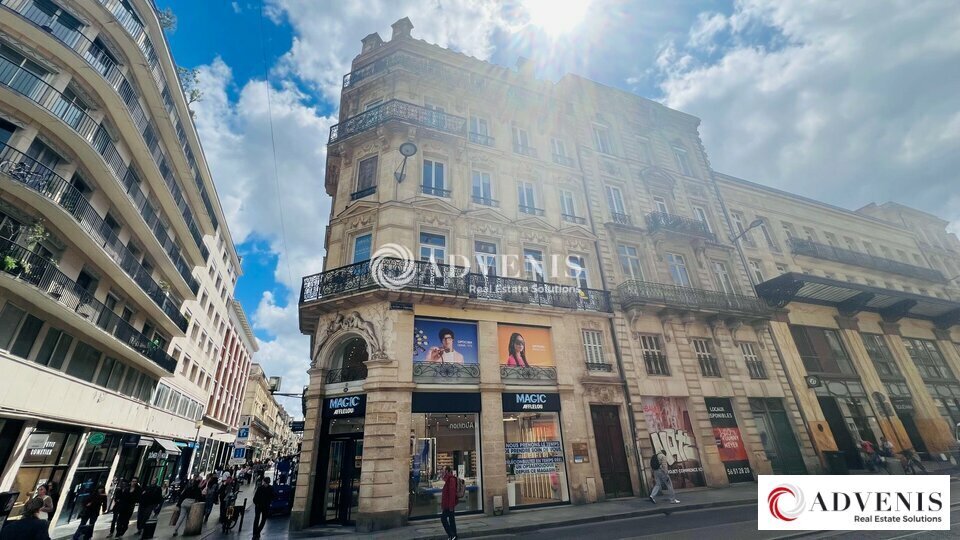 Office in Bordeaux for lease Building Photo- Image 1 of 9