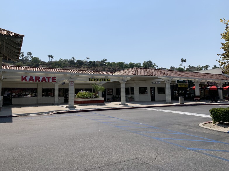 25280-25290 Marguerite Pky, Mission Viejo, CA for lease - Building Photo - Image 3 of 5