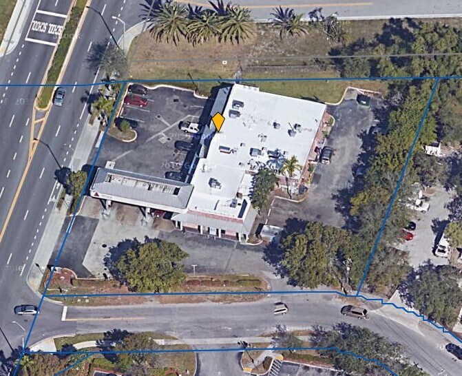 3650-3690 Davie Rd, Davie, FL à louer Photo du bâtiment- Image 1 de 3