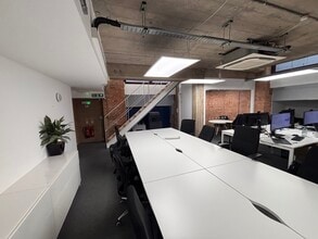 13 New North St, Londres à vendre Photo intérieure- Image 2 de 2