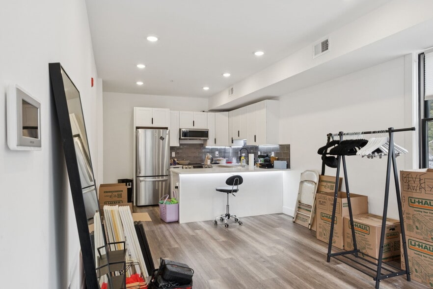 5301 Master St, Philadelphia, PA for sale - Building Photo - Image 2 of 39