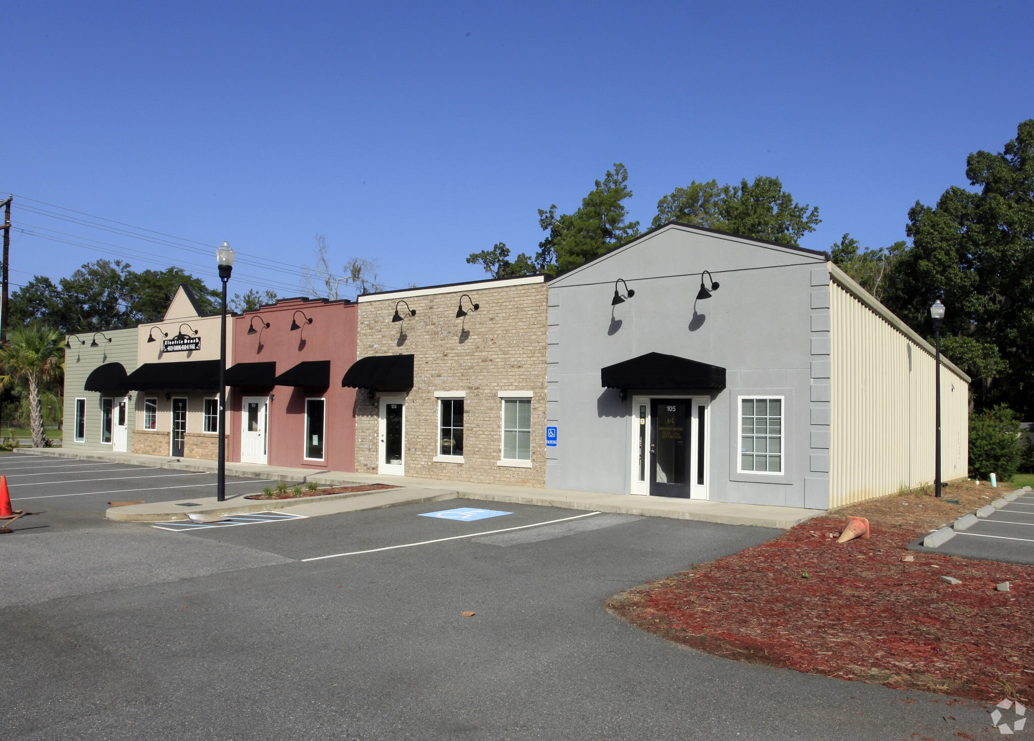 705 Main St, Hardeeville, SC for lease Primary Photo- Image 1 of 8
