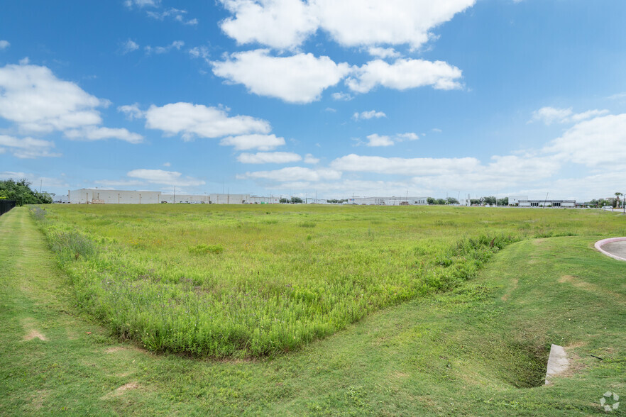 2301 Highway 365, Port Arthur, TX à vendre - Autre - Image 3 de 10