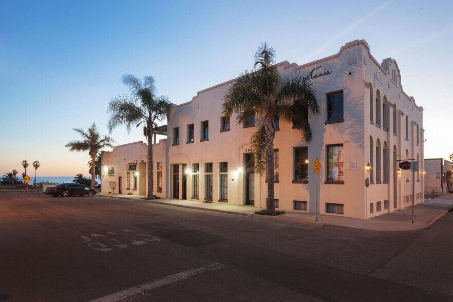 305 S Kalorama St, Ventura, CA à louer - Photo du bâtiment - Image 3 de 12