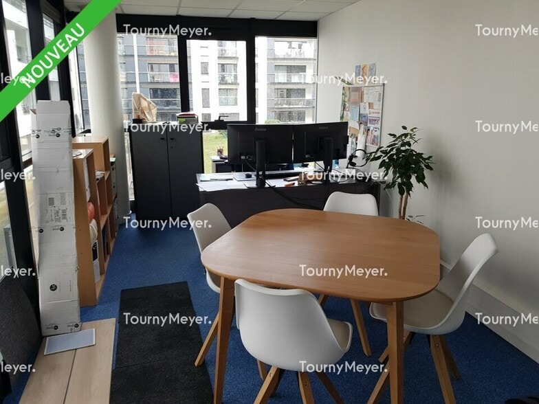 Office in Rennes for lease - Interior Photo - Image 1 of 5