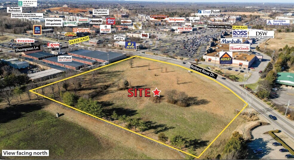 325 Robert Rose Dr, Murfreesboro, TN à vendre - Photo du bâtiment - Image 1 de 2