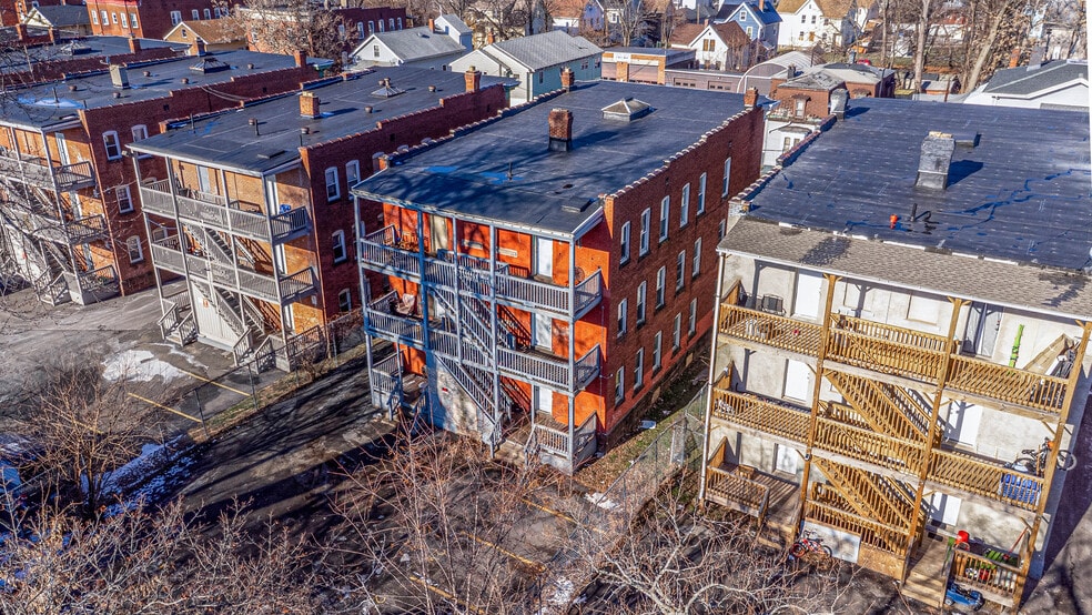27-29 Bond St, Hartford, CT for sale - Building Photo - Image 3 of 14