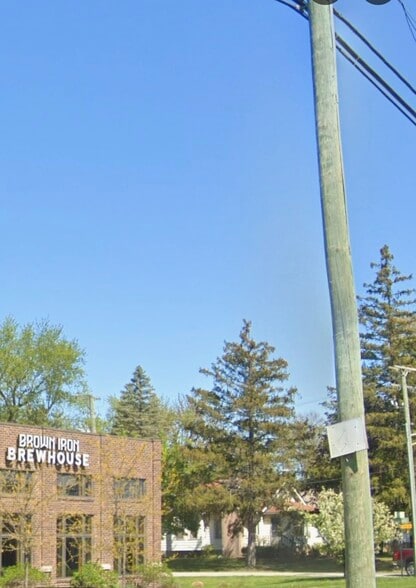 26 MILE & Van Dyke Portfolio portfolio of 3 properties for sale on LoopNet.ca - Building Photo - Image 1 of 7