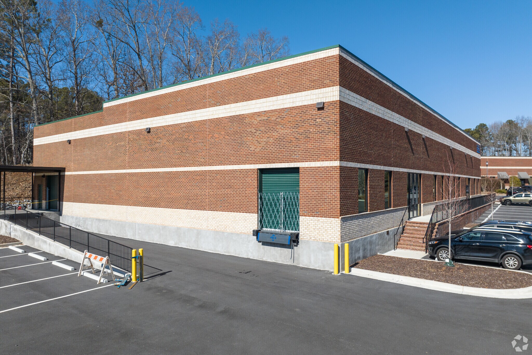 119 Arnold Mill Pk, Woodstock, GA for lease Primary Photo- Image 1 of 19