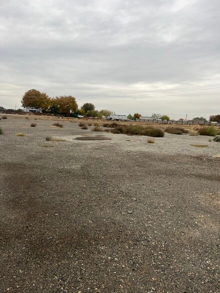 202132 E 25th Ave, Kennewick, WA à louer - Photo du bâtiment - Image 2 de 12