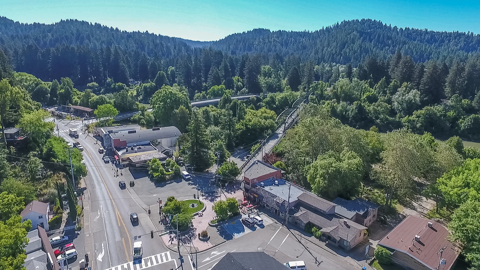 16215 Main St, Guerneville, CA à vendre - Photo du bâtiment - Image 1 de 1