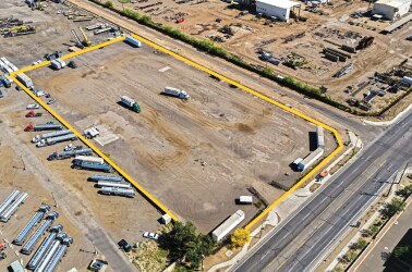 4020 W Lower Buckeye Rd, Phoenix, AZ à louer - Photo du bâtiment - Image 2 de 5