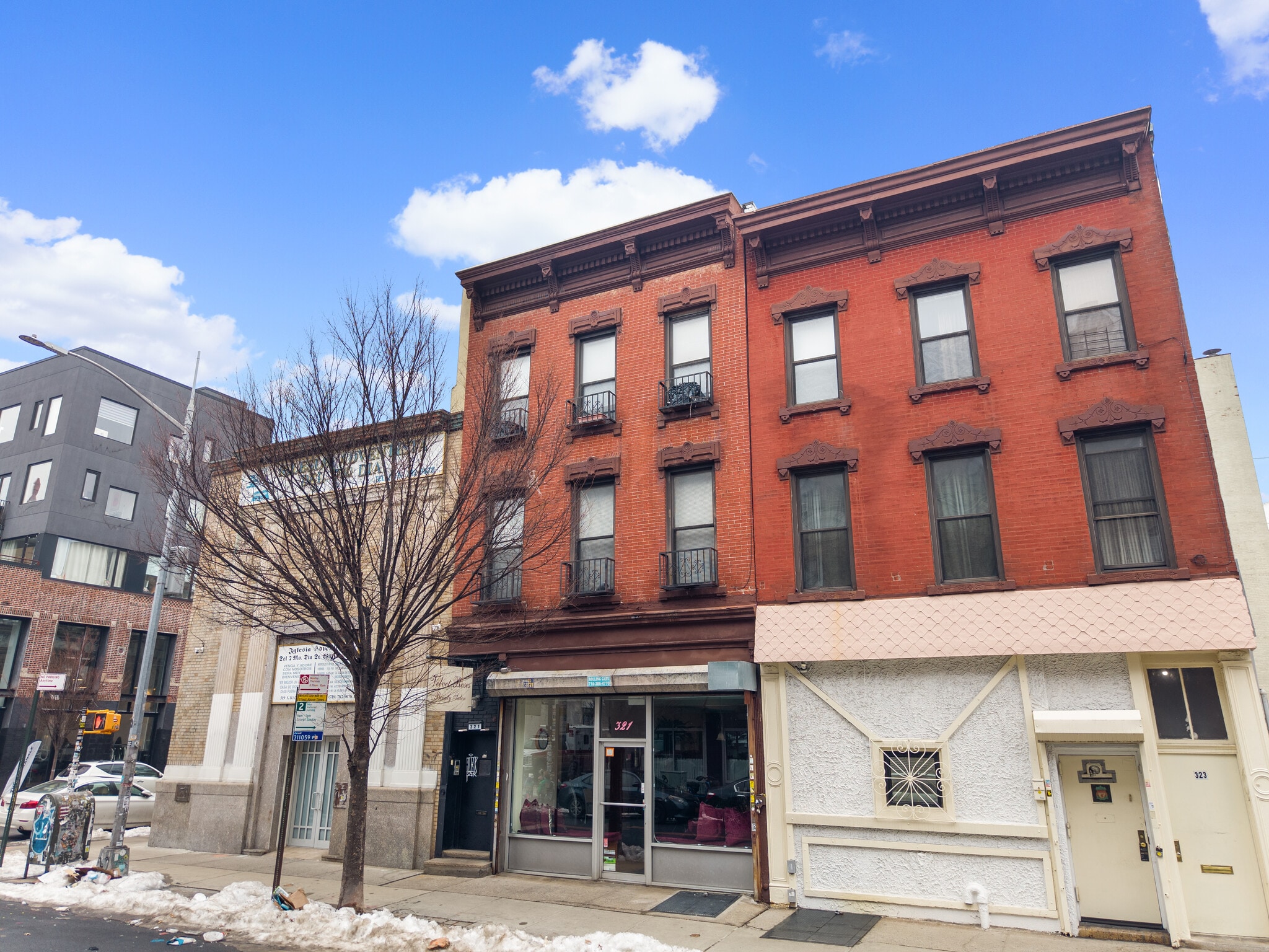 321-323 Grand St, Brooklyn, NY for sale Building Photo- Image 1 of 15