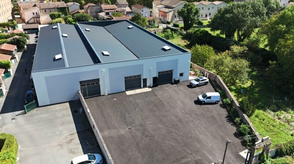 5 Rue Des Maisons Neuves, Belleville-en-Beaujolais for lease - Building Photo - Image 2 of 12