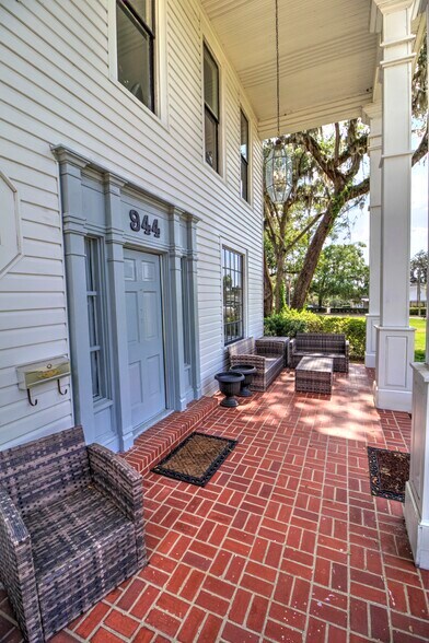 944 E Silver Springs Blvd, Ocala, FL à vendre - Photo du bâtiment - Image 3 de 37