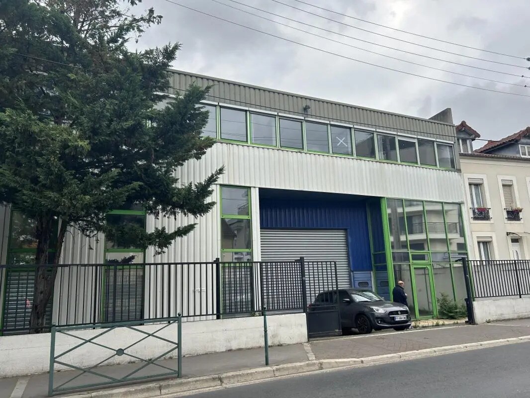 144 Rue Colbert, Colombes à louer Photo du bâtiment- Image 1 de 20