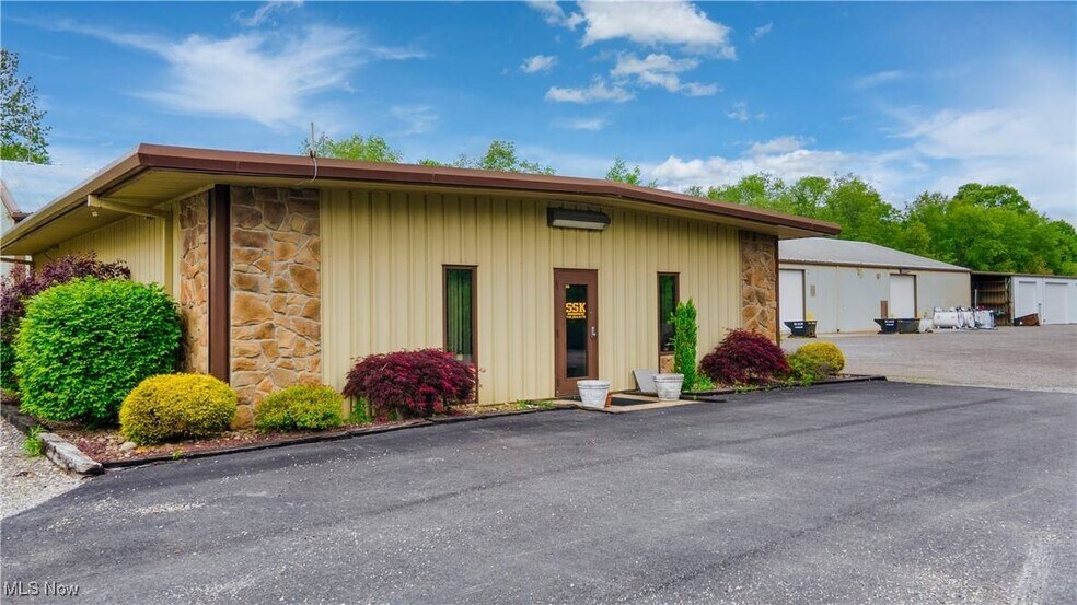 1292 Bantam Ridge Rd, Wintersville, OH à vendre - Photo du bâtiment - Image 3 de 26