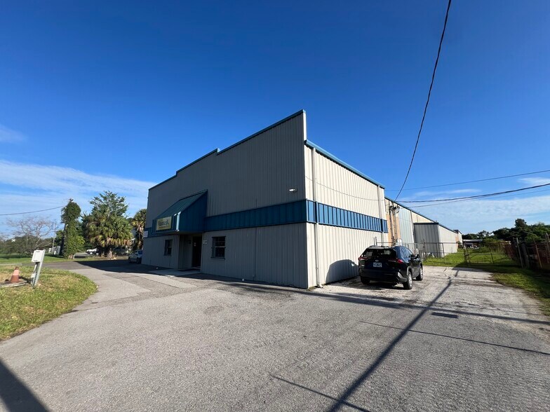 5208 St Paul St, Tampa, FL à vendre - Photo du bâtiment - Image 3 de 28