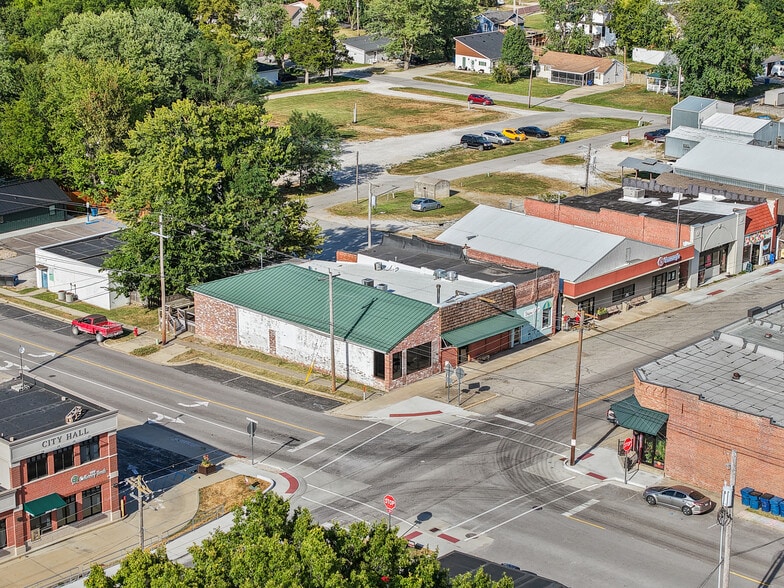 103 E Broadway, Ashland, MO for sale - Primary Photo - Image 1 of 10