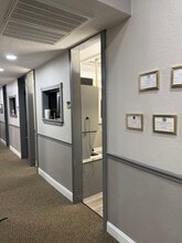 2095 W Main St, League City, TX for lease Interior Photo- Image 1 of 13