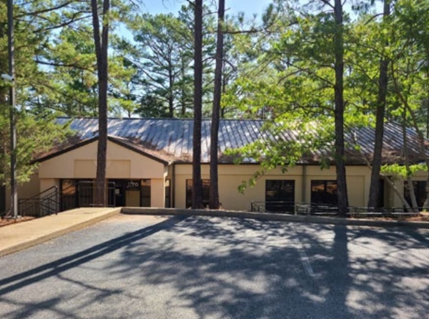 6131 Paluxy Dr, Tyler, TX for sale Building Photo- Image 1 of 4