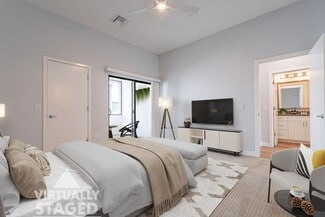 More details for 1645 E Cheery Lynn Rd, Phoenix, AZ - Multifamily for Sale