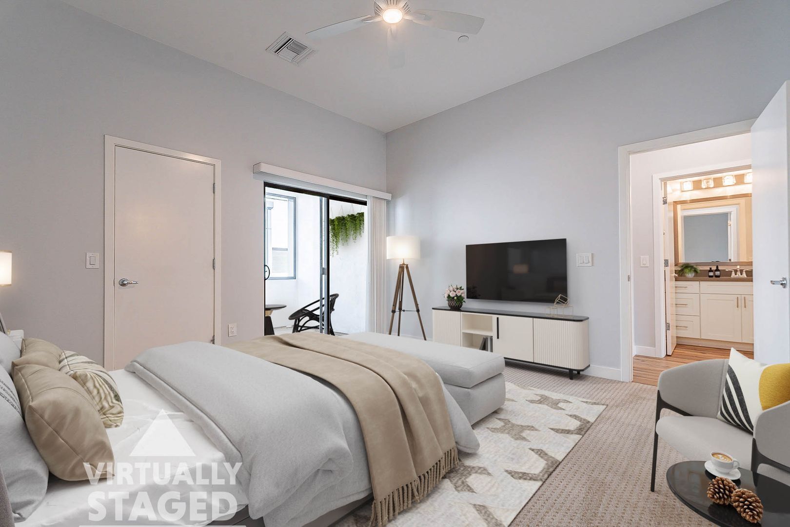 1645 E Cheery Lynn Rd, Phoenix, AZ for sale Interior Photo- Image 1 of 16