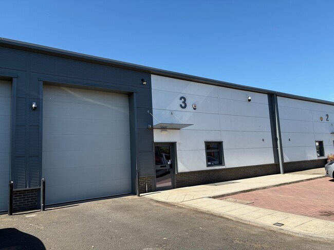 Plus de détails pour Elm Rd, North Shields - Industriel à louer