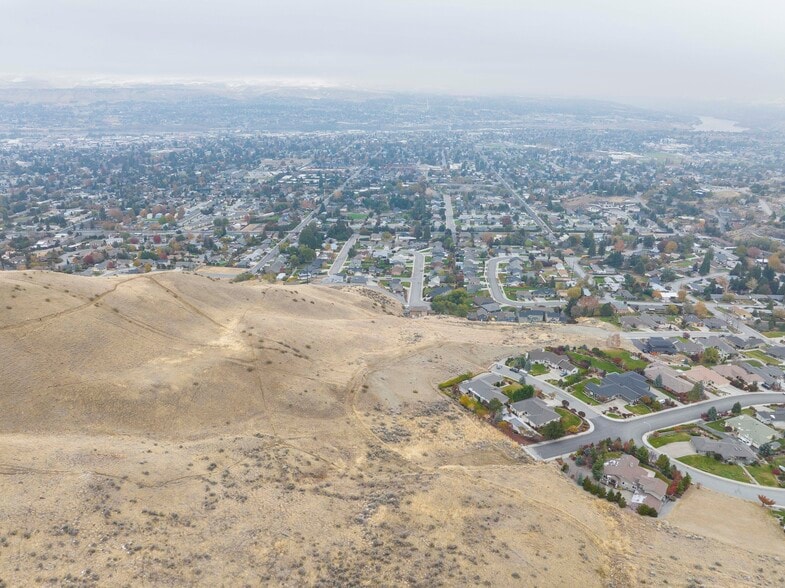 623 King St, Wenatchee, WA for sale - Building Photo - Image 2 of 2