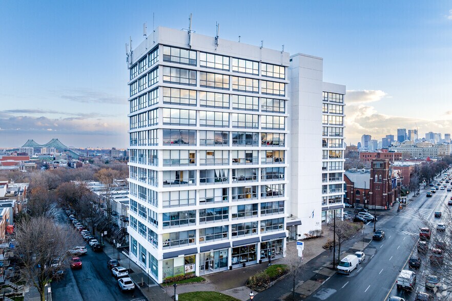 2120 Rue Sherbrooke E, Montréal, QC for lease - Building Photo - Image 3 of 4
