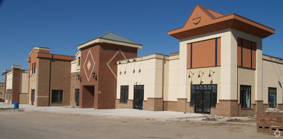 16065-16085 S Bradley Dr, Olathe, KS for lease - Building Photo - Image 2 of 12