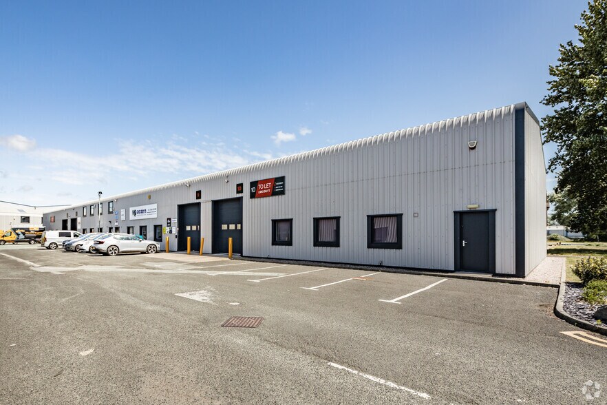 Sixth Ave, Deeside à louer - Photo du bâtiment - Image 2 de 2